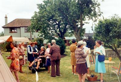 1970s Garden Party-4